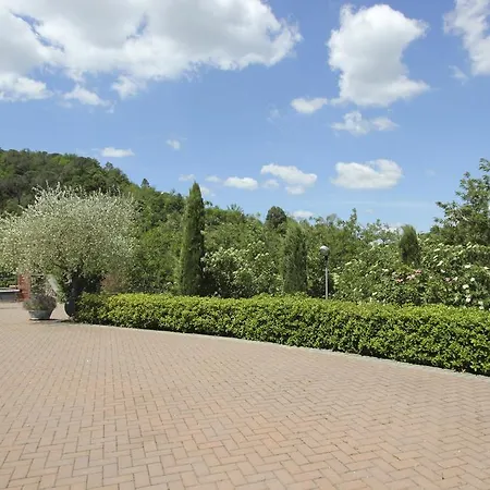 منزل ريفي Rocca Palazzaccio