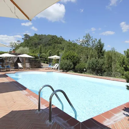 منزل ريفي Rocca Palazzaccio تفارنوتْسّي